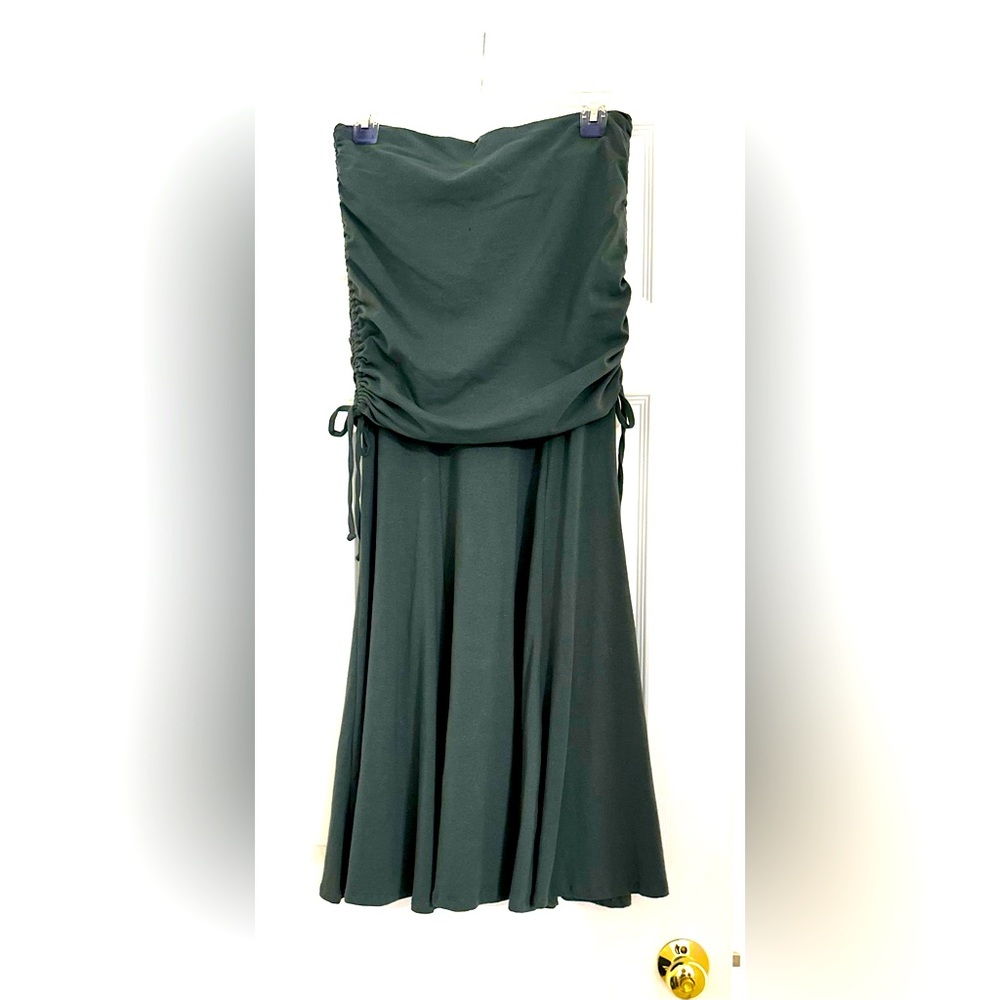 Strapless Dark Green Ruched Midi Dress